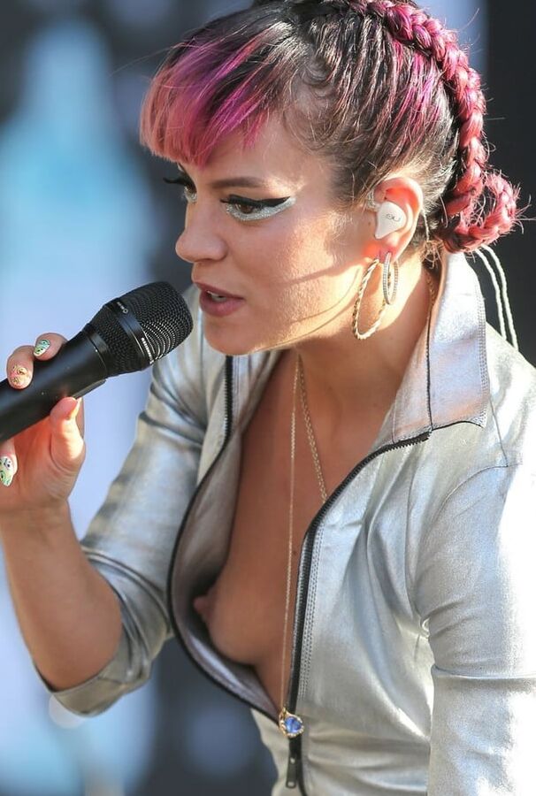 Lily Allen Great Nipple Slip Collection