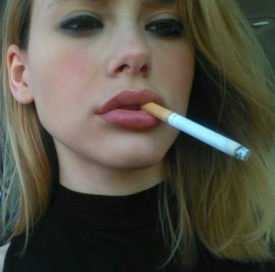 Smoking beauties