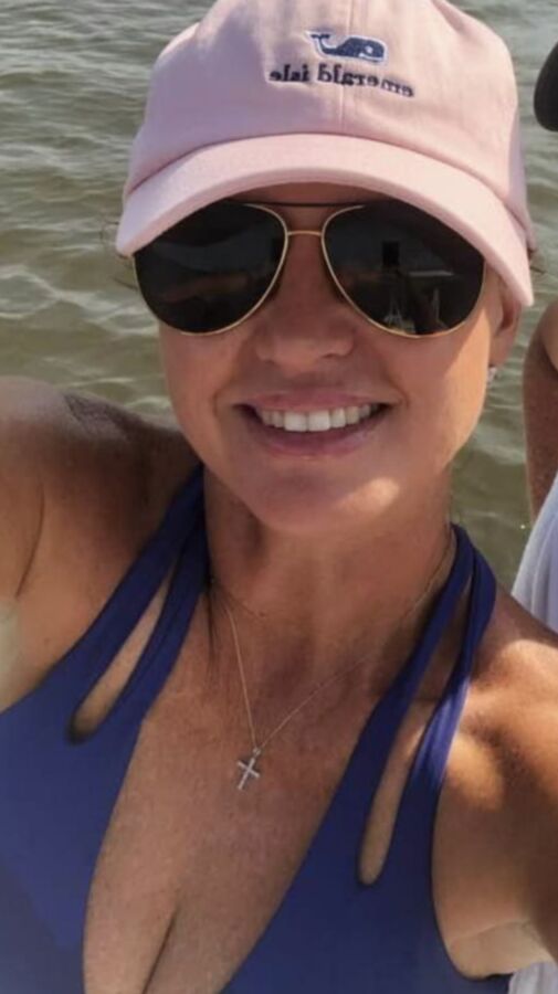 PERFECT MILF HUGE BOOBS Needs Cum! Please Comment!!