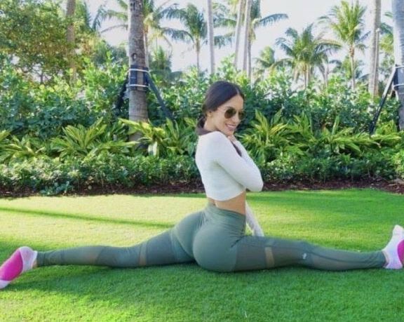 Ass&; n &; lycra and see thru yoga pants