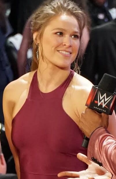 Ronda rousey sexy tight pussy