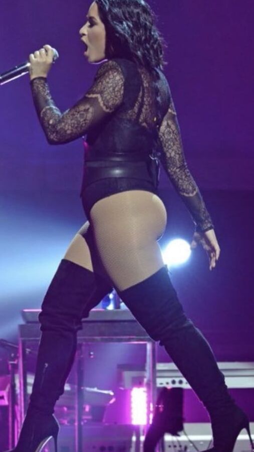 Demi Lovato - Sexy Thick Thighs and Phat Ass