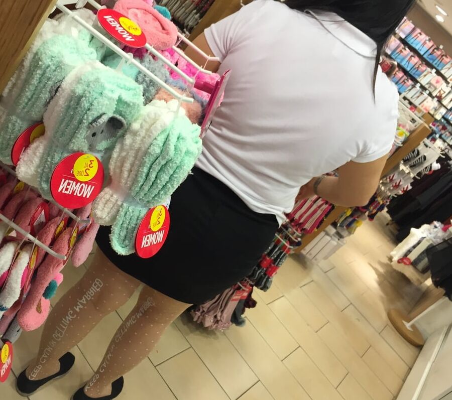 Pantyhosed Shopping - Cheap Shop Staff