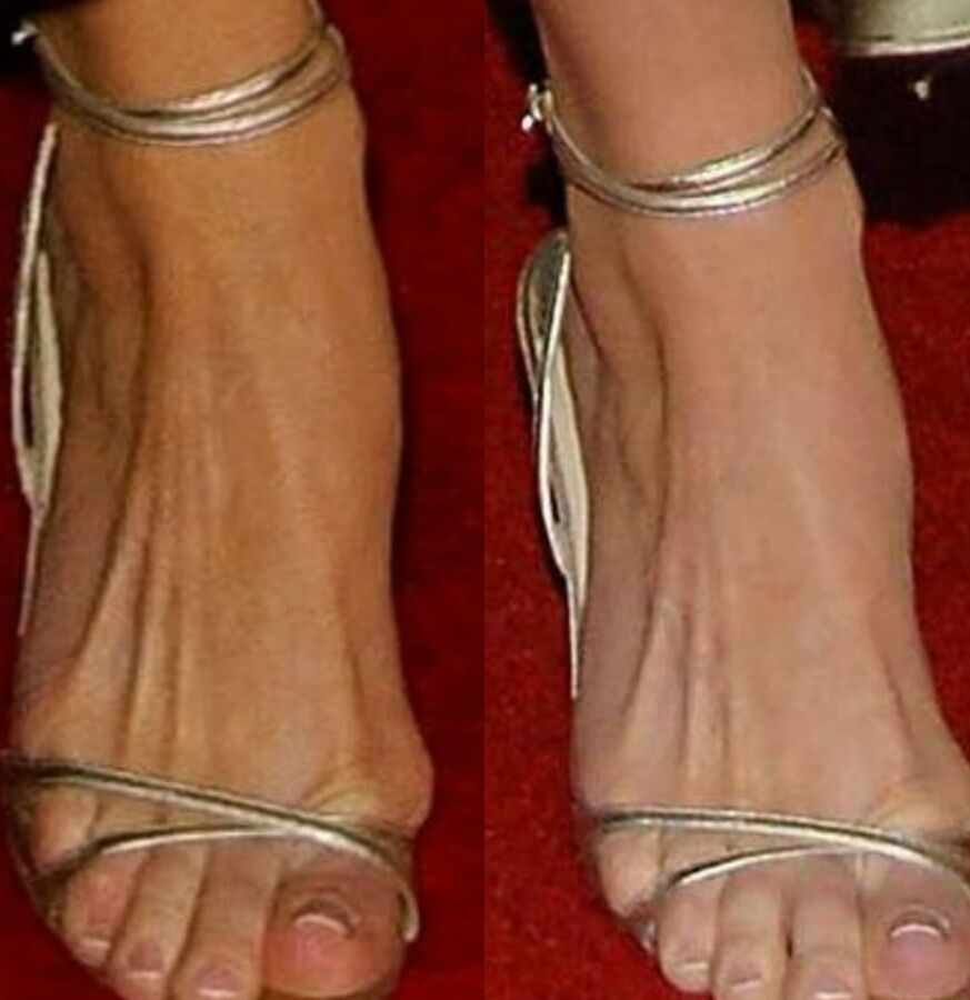 Debbie Matenopoulos sexy legs feet and high heel