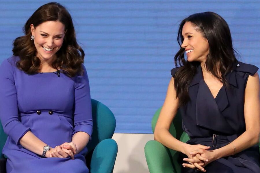 Kate Middleton And Meghan Markle Pulling Lots Of Cute Faces Nudedworld