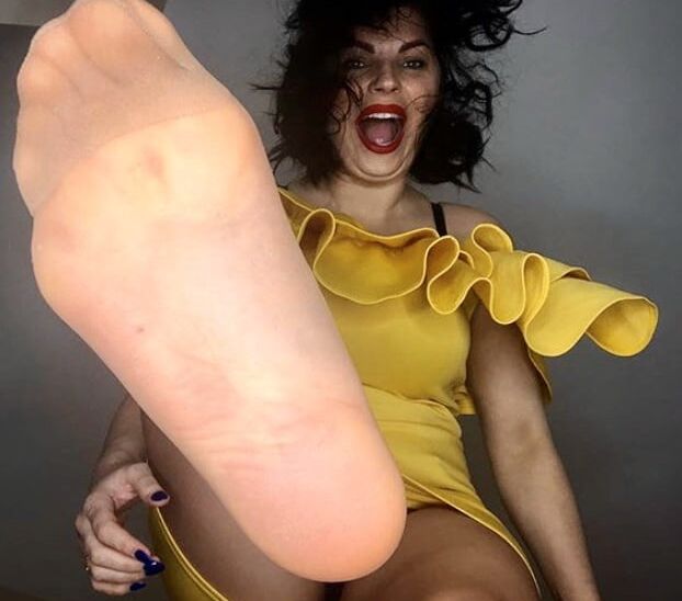 More sexy feet