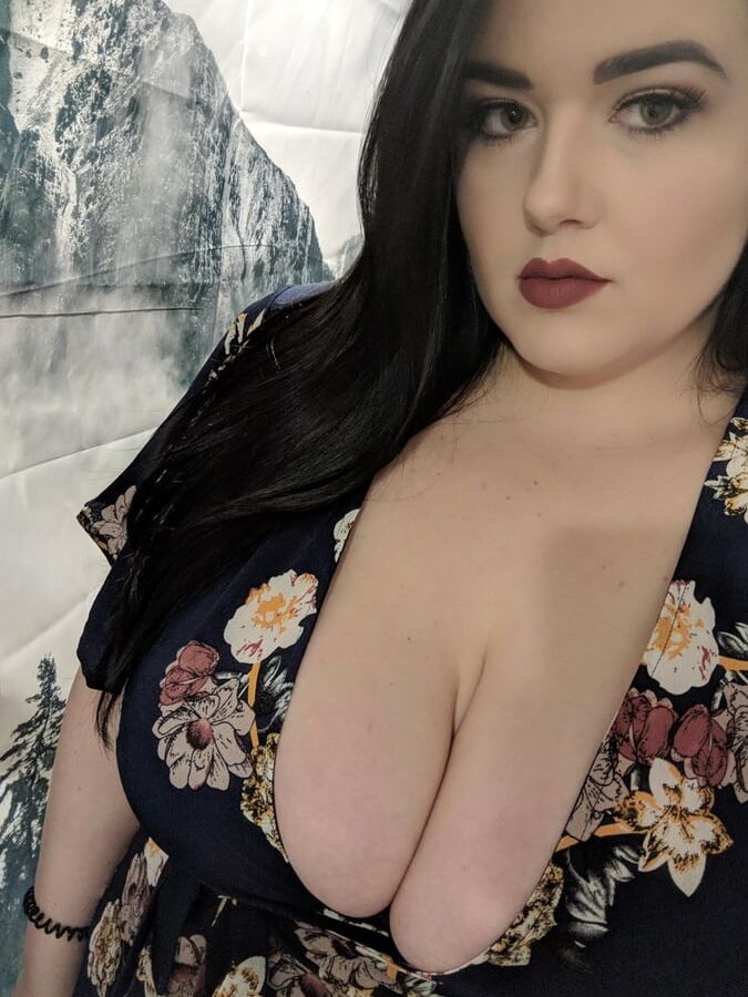 Sexy as fuck FAT Slut with HUGE Tits