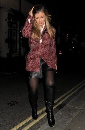 Female Celebrity Boots &amp; Leather - Amy Willerton