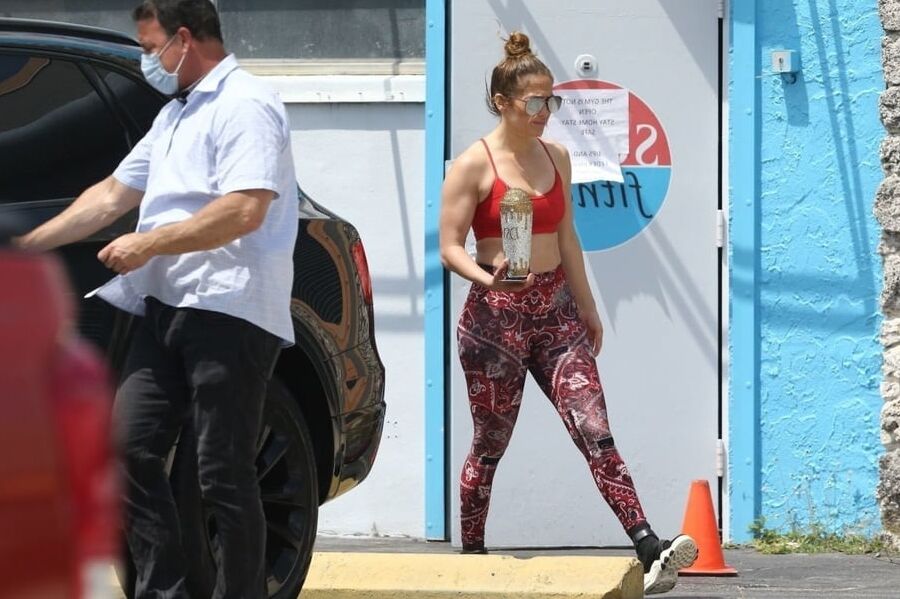Jennifer Lopez in Red Sports Bra and Tights
