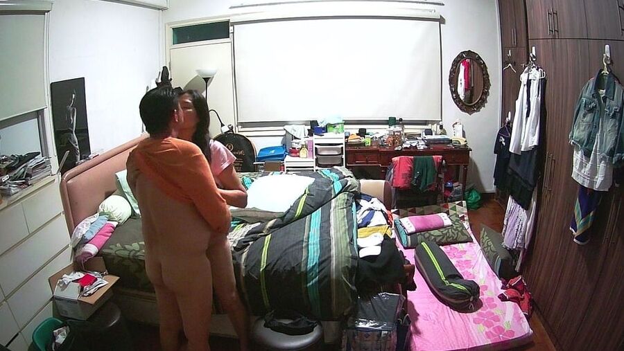Asian mature hacked web cam