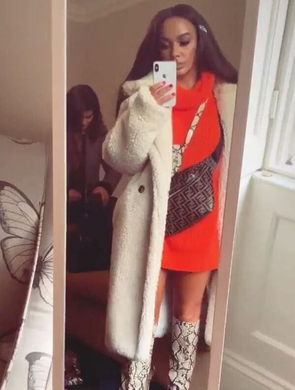 Female Celebrity Boots &amp; Leather - Chelsee Healey