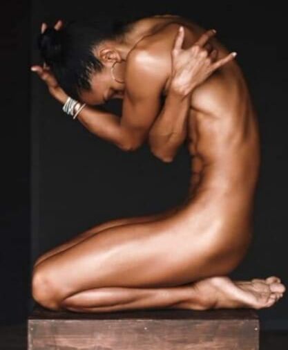 Muscled Black Slavegirl