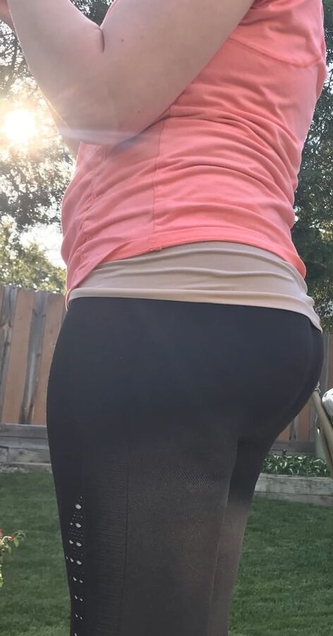 Wife in her gymshark pants with pics of panties she wore!