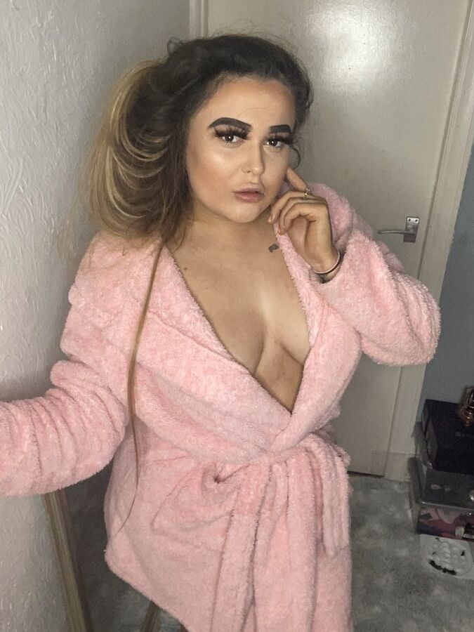 sexy as fuck Chunky Chav Slut