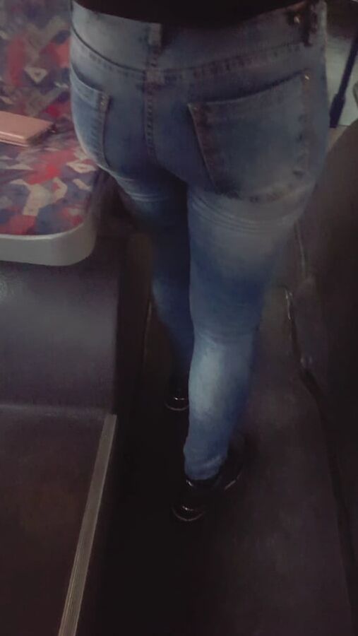 Serbian milf mom beautiful jeans ass in bus