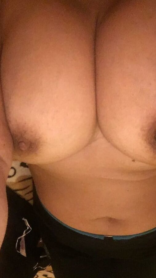 Mature ass boobs nipples IG: gamezyasmin