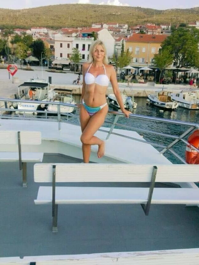Croatian MILF Paulina Tomicic From Sisak HRVATSKA PICKA
