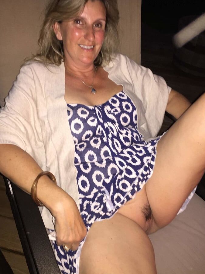 Mature Showing Pussy