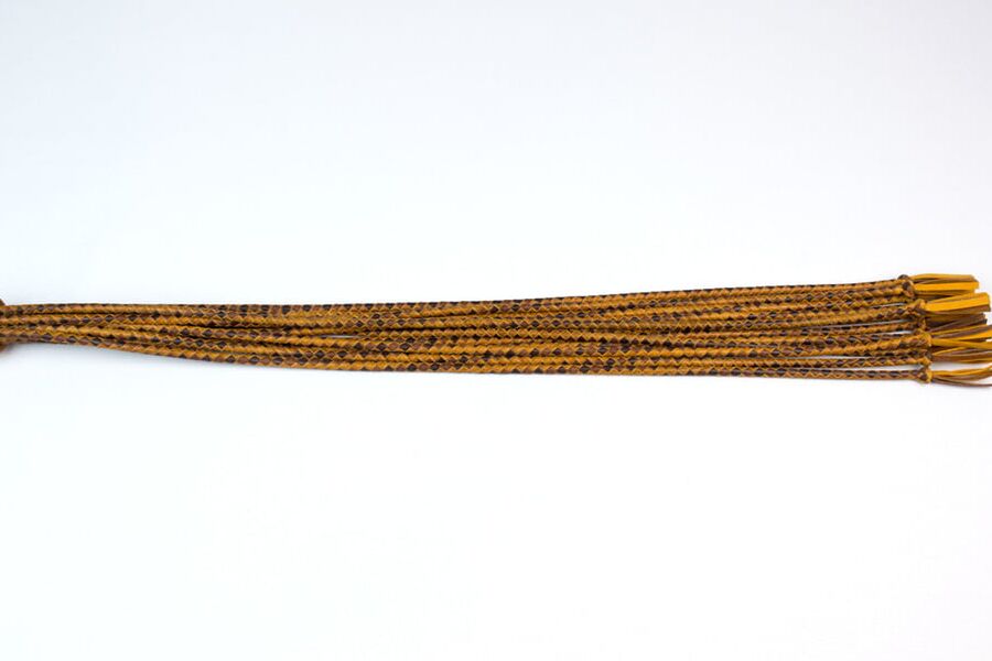-Tail braided flogger
