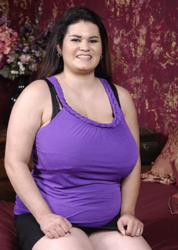 Fat tits on Latina Haydee