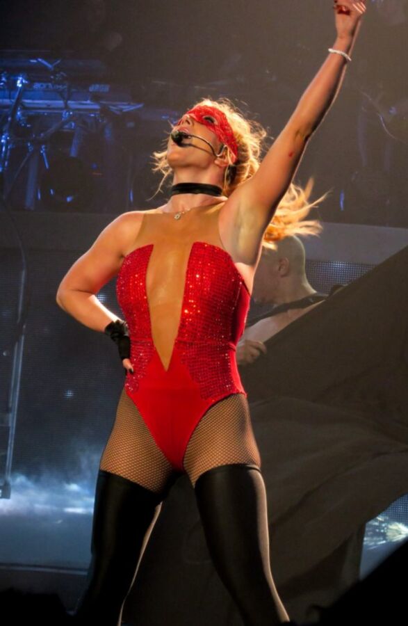 Sexy Britney - Boobage June &;