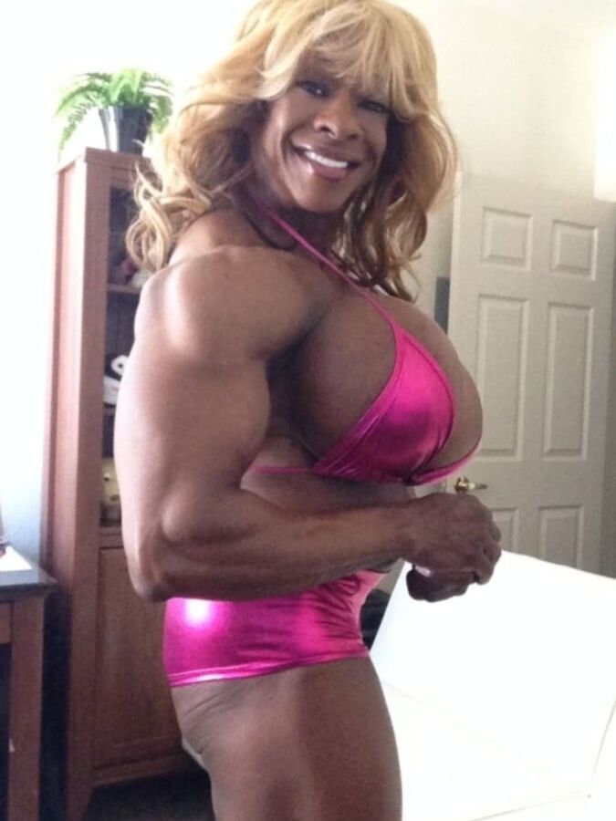 Hot black mature muscle Yvette