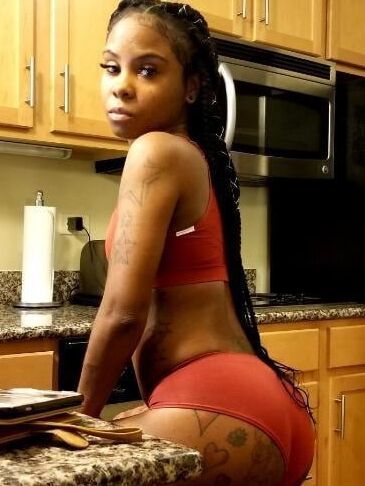 Ebony, A dream in kitchen