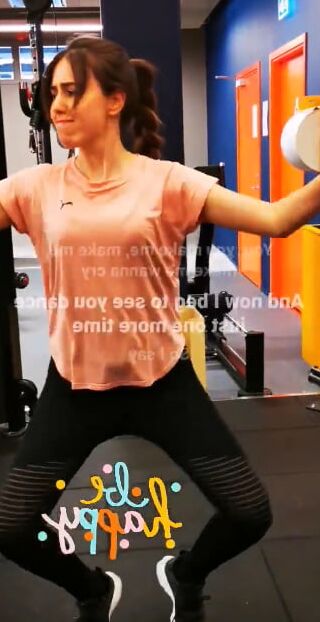 Elvira at the Gym