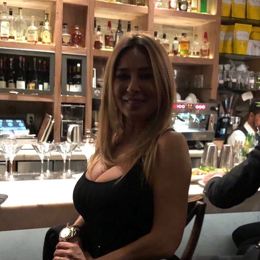 amazing milf with huge tits for comments and cumtribute