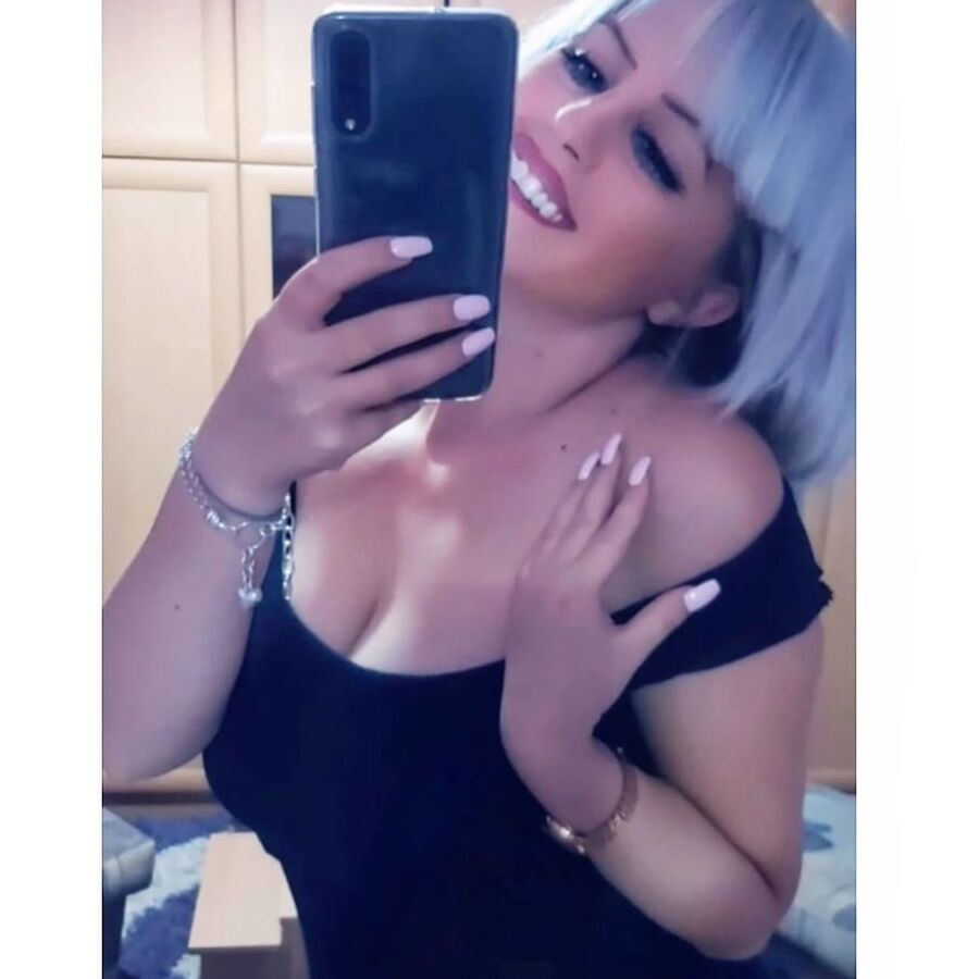 Serbian chuby blonde whore girl big ass and natural tits