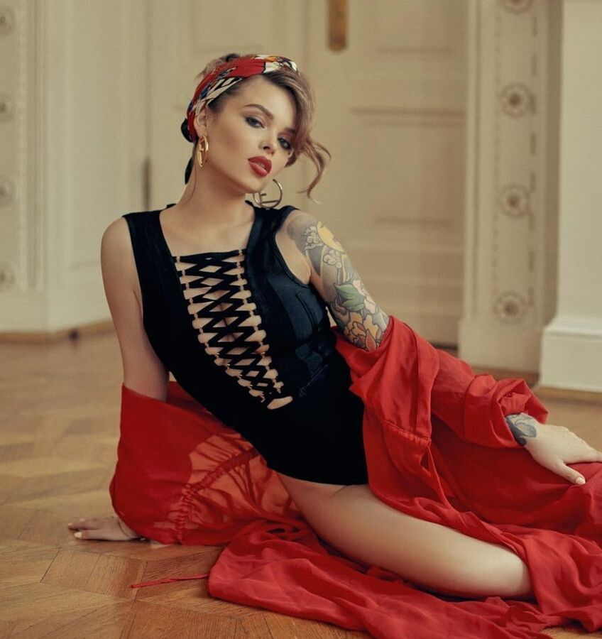 Sexy Russian blogger natali yashuk
