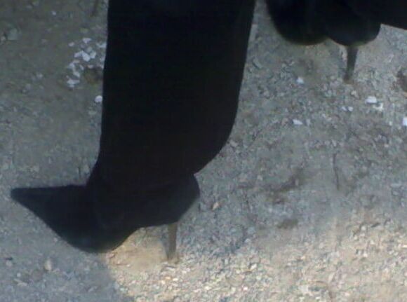 Legs, shoes, pantyhose of ex-GF