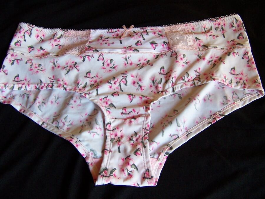 Kim&;s new underwear