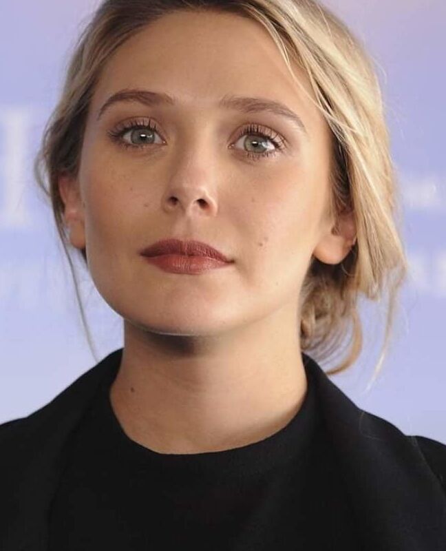 Elizabeth Olsen Hot Pics