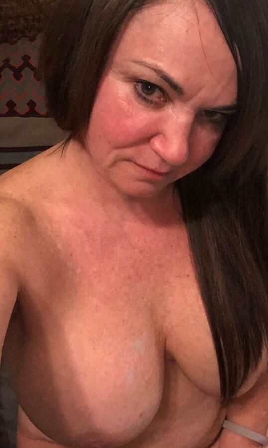 Slut Cindy Sparks from Lawton Oklahoma