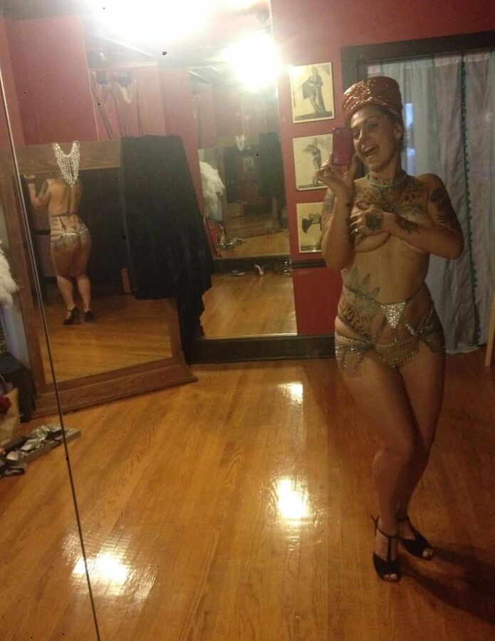 Danielle Colby Nude Mirror