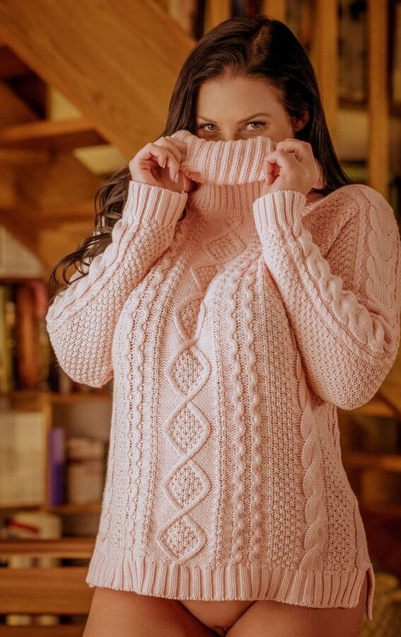 Sweater Babe Angela