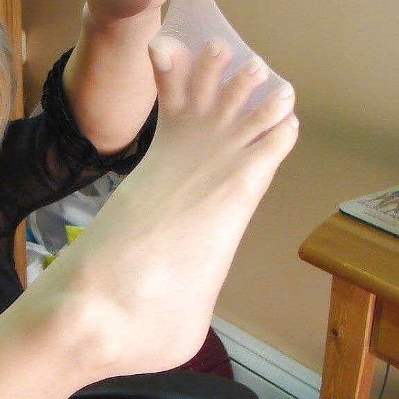 Nylon Feet And Toes