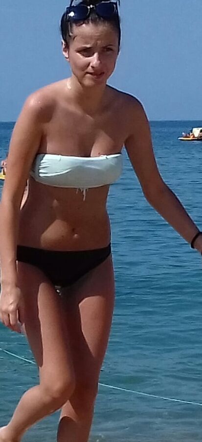 Bitch in Varna beach