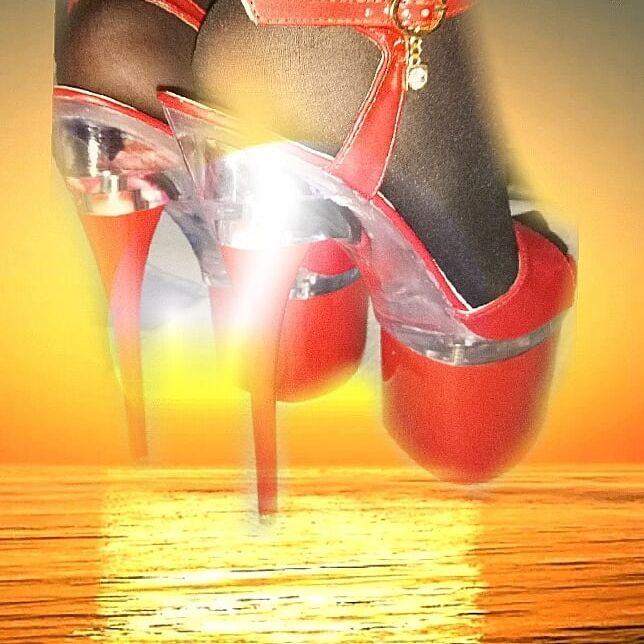 Lady Lee sexy heels
