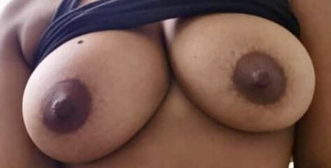 Desi milf slut saggy boobs big nipples and nose ring