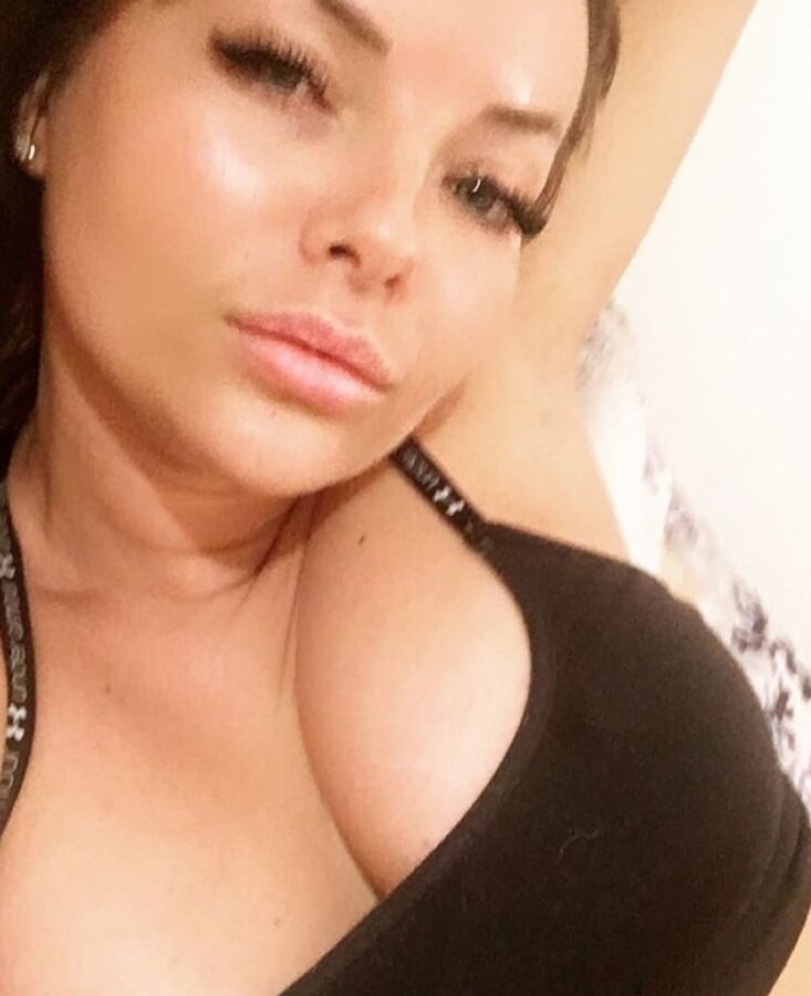 Kamila Wybranczyk Polish Sexy Milf Big Tits