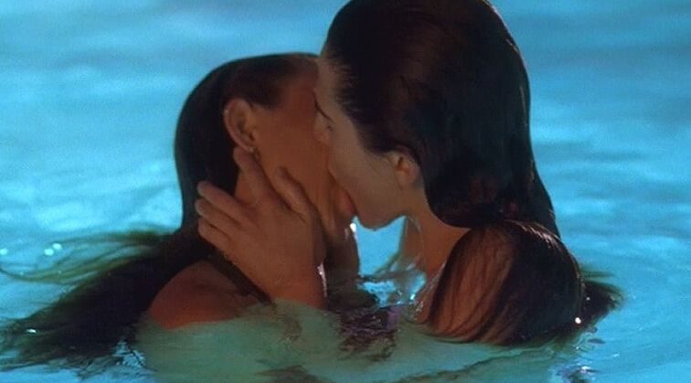 Loving Annabelle - Pool Kiss