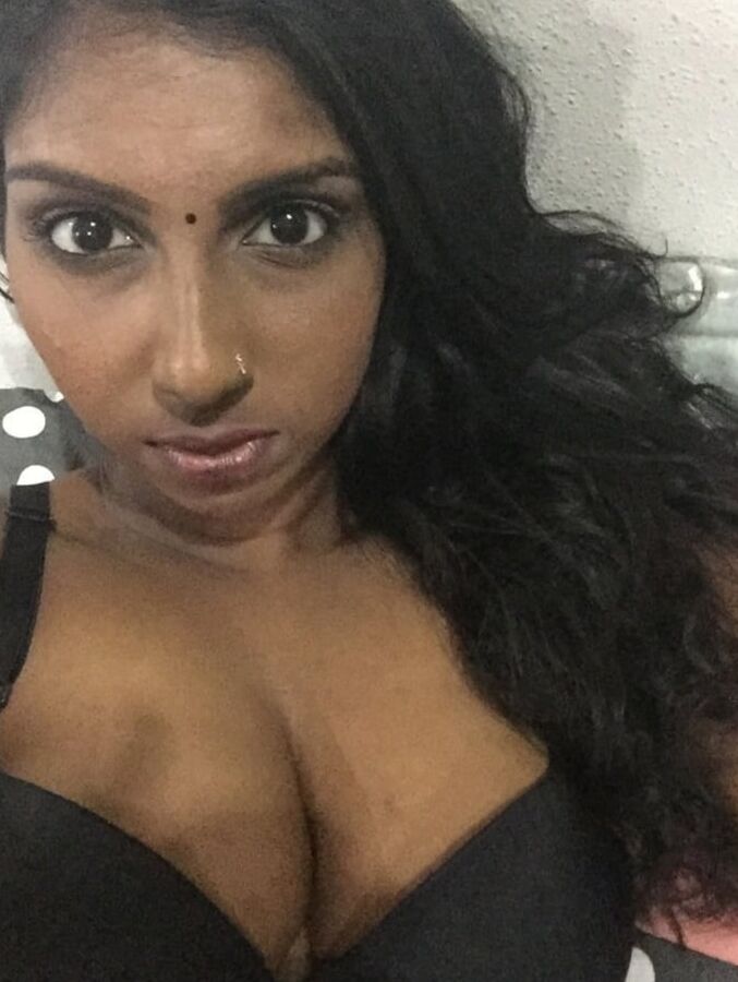 Sexy Indian milf