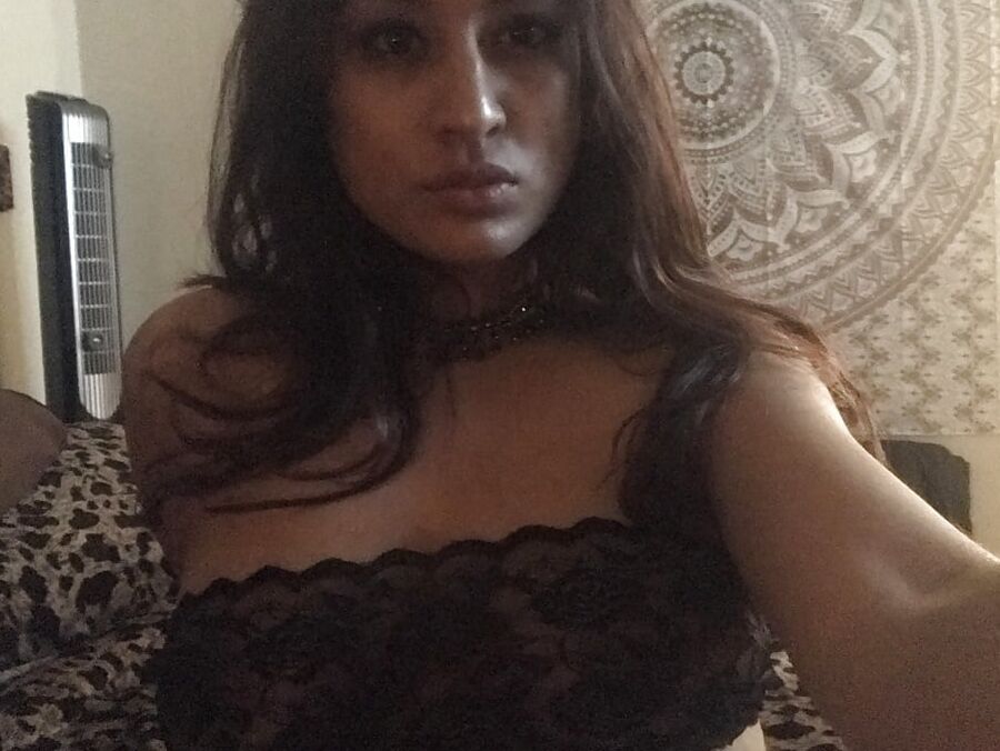 Sexy indian slut perfect body exposed