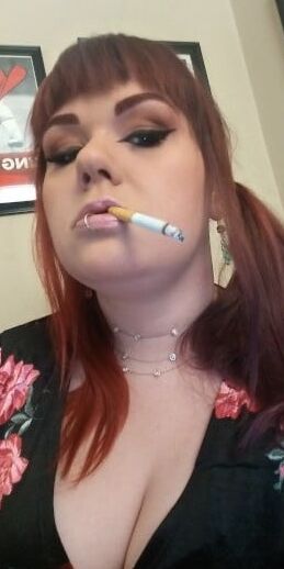 Smoking Slut needs a facial