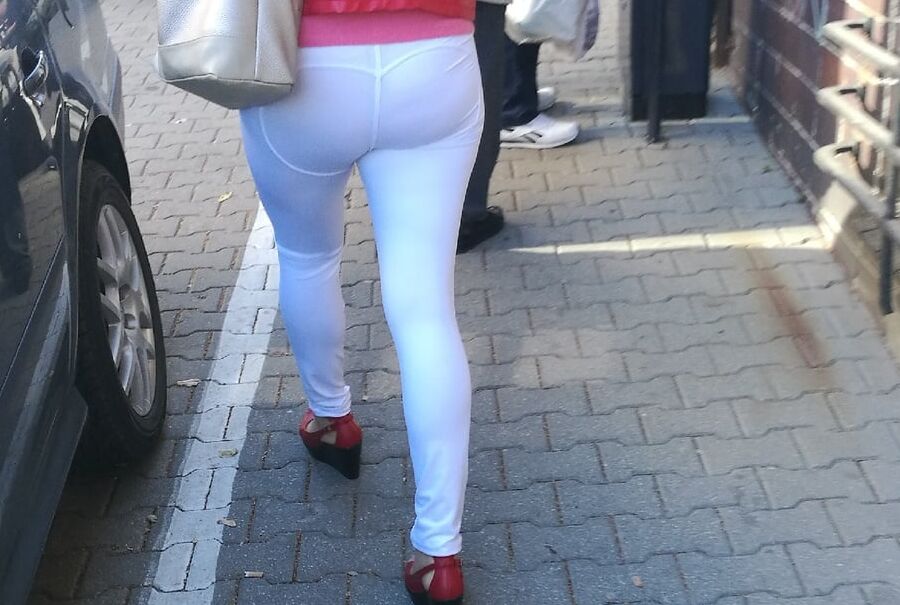 white slutty leggins
