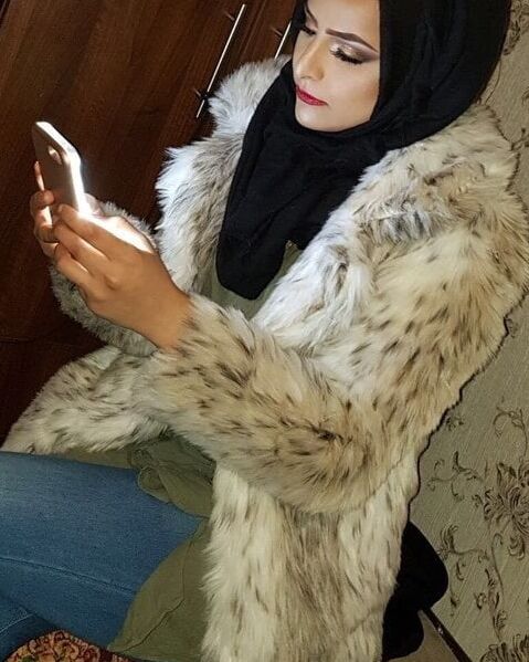 Hijabi Sister