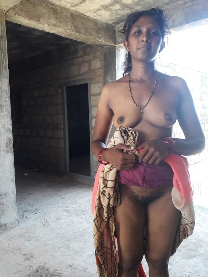 Sinhala, Tamil naked girls