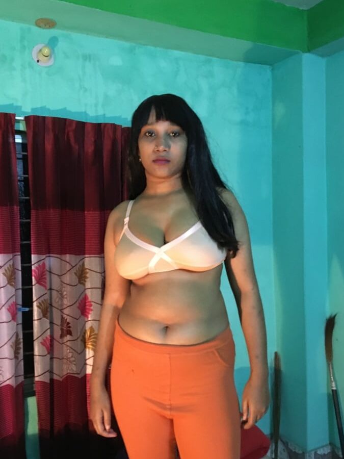 Deshi hot sexy nude photos and naked picture